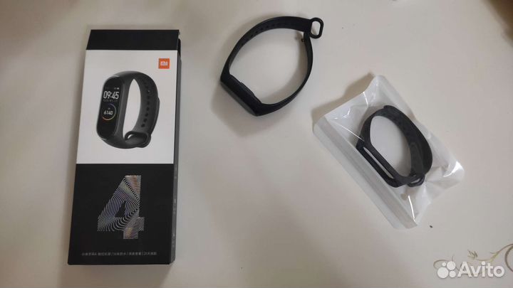 Фитнес браслет xiaomi mi band 4