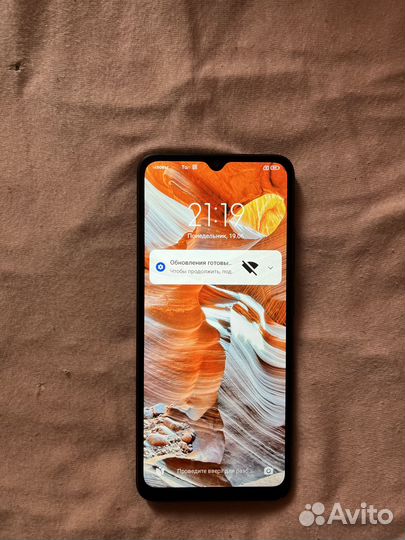 Продам новый телефон Redmi 12 C