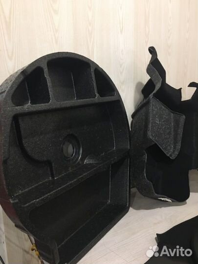 Обшивка багажника Mercedes Benz C230 W203 M272.920