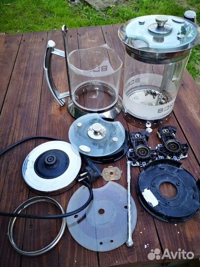 Чайник электрический Bork на запчасти