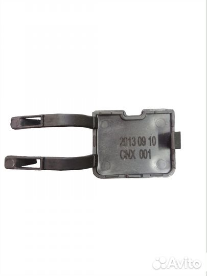 Заглушка буксировочного крюка перед. бампера Logan