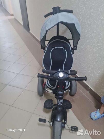 Детский велосипед с родительской ручкой