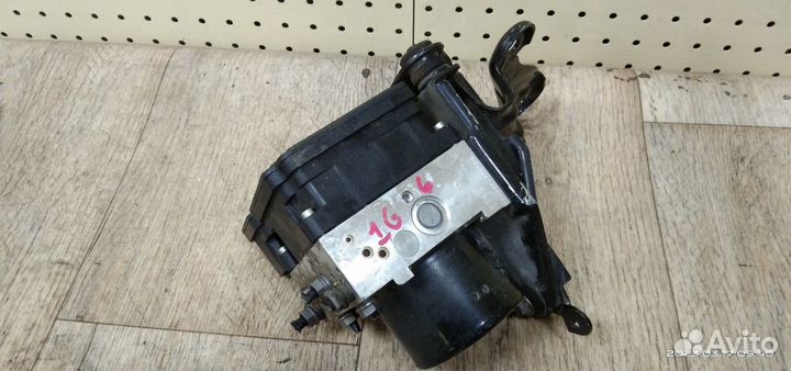 Блок ABS Volkswagen Golf 6 (2008-2012)