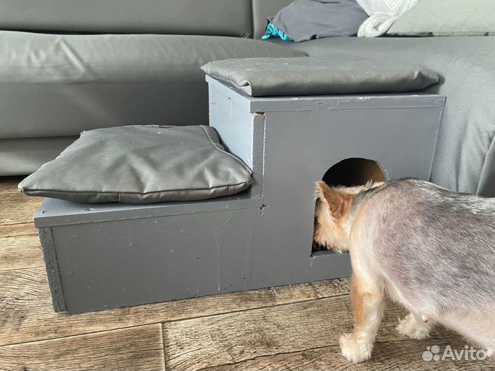 Продам домик лестницу для собак