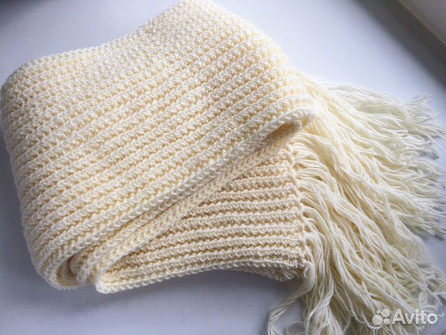 Новый вязаный шарф с бахромой (ручная работа)