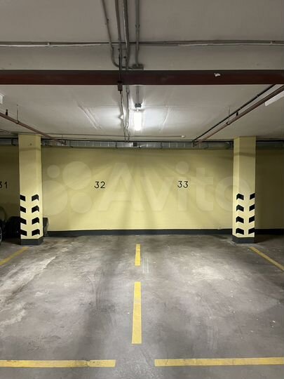 Машиноместо, 13 м²