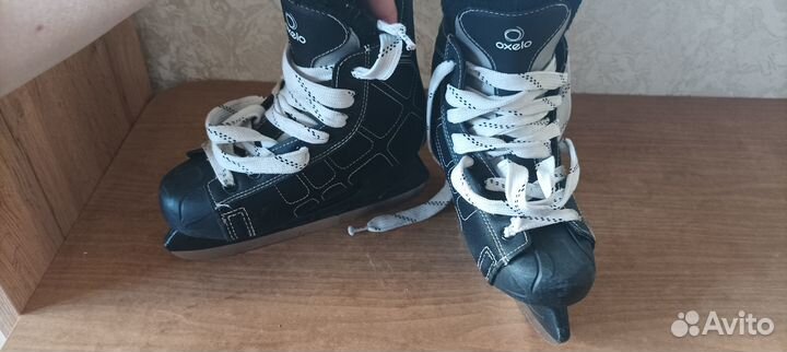 Коньки хоккейные