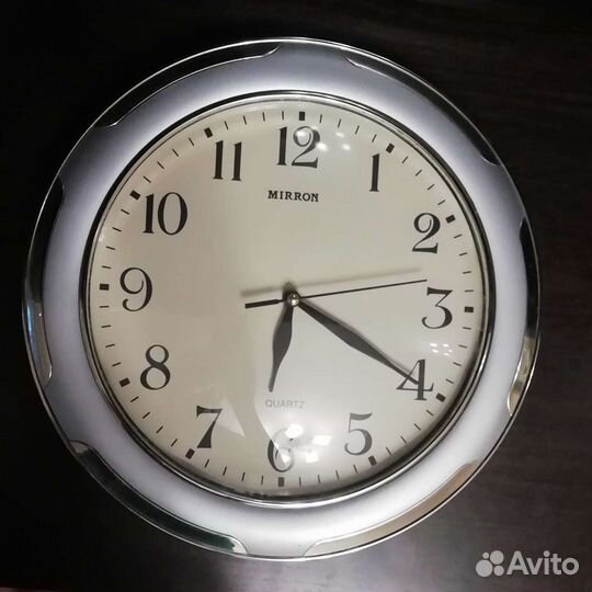 Часы настенные