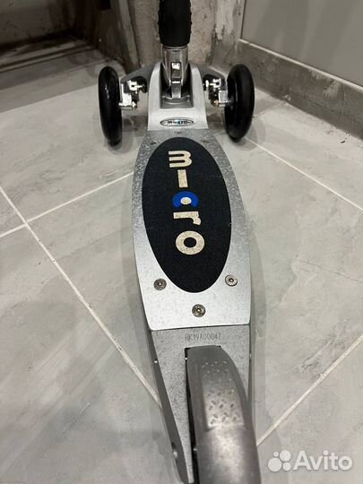 Самокат Micro Kickboard Compact серебристый
