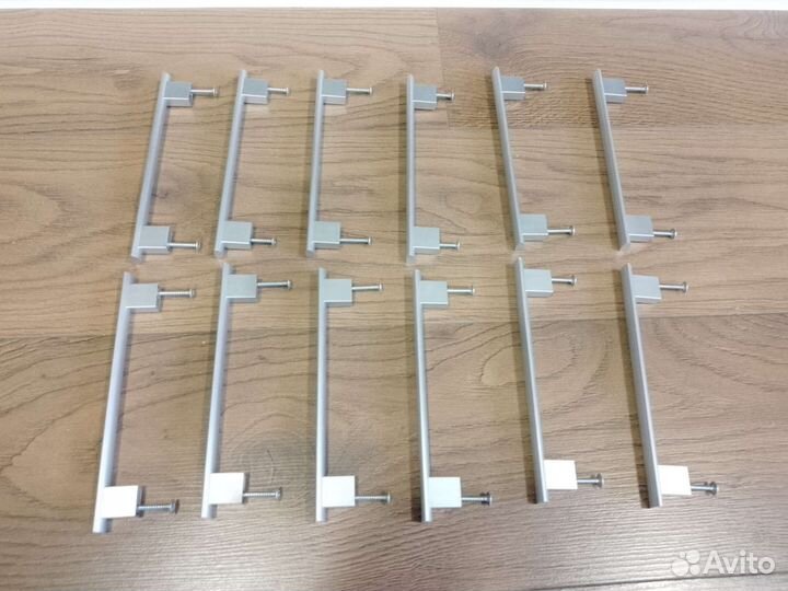 Ручка мебельная скоба