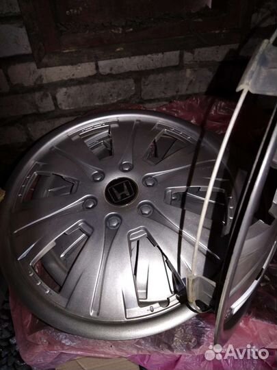 Комплект колпаков R16