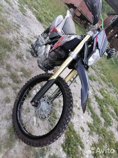 BSE Z3Y