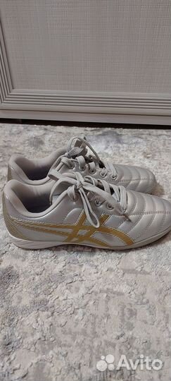 Бутсы для зала. Футзалки. Новые