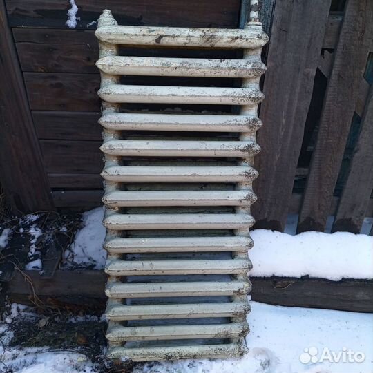 Батарея чугунная