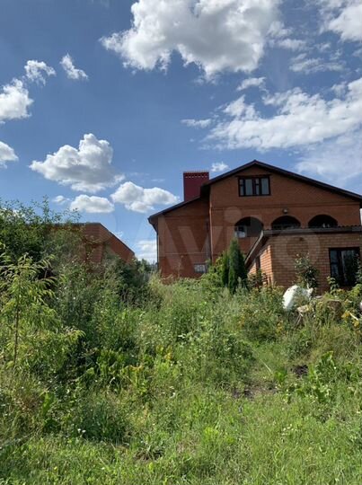 Дом 214 м² на участке 15 сот.