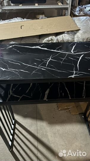 Консольный столик