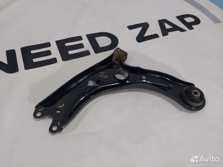 Рычаг передний правый Hyundai Tucson 3
