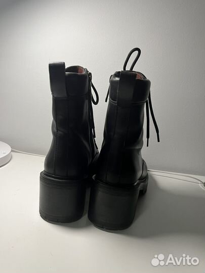 Ботинки демисезонные 37 размер