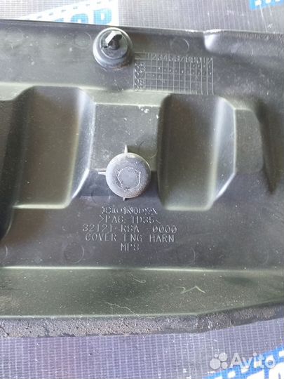 Крышка двигателя Хонда Цивик 8