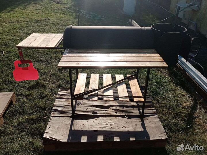 Мангал с крышкой