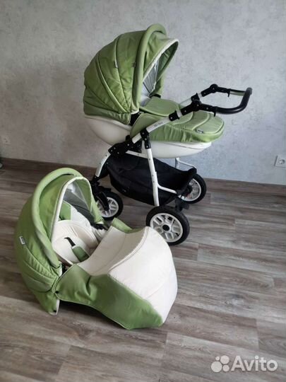 Коляска 2 в 1 Retrus Futuro Lux