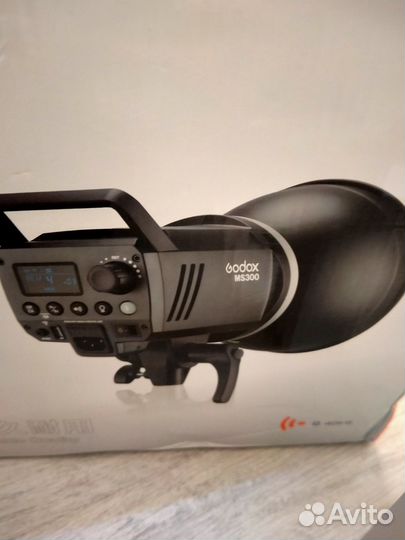 Вспышка студийная Godox MS200 Новая