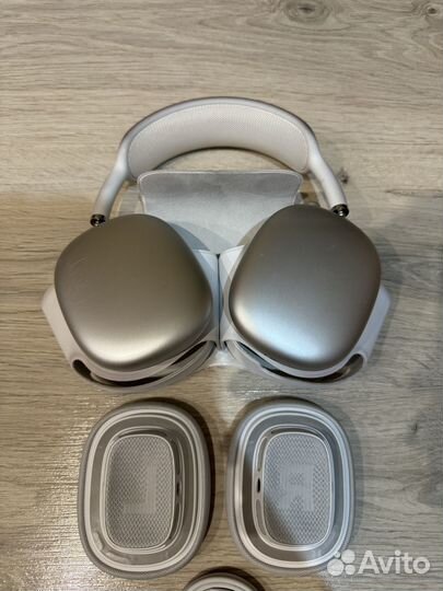 Продам Оригинальные AirPods MAX в Оригинале