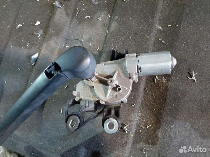 Мотор заднего дворника vag golf 6