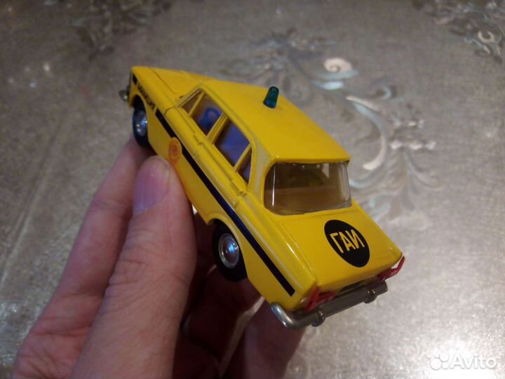 Модель СССР Москвич 412 А8 гаи милиция на обмен