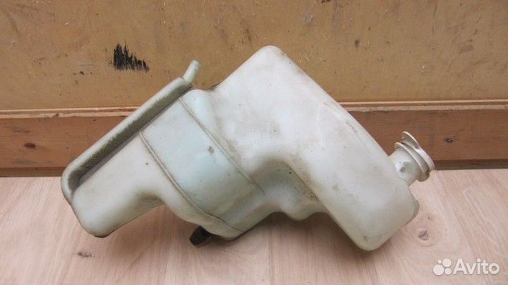Бачок расширительный Mitsubishi Lancer 10