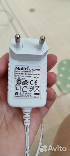 Светильник-увлажнитель воздуха с паром