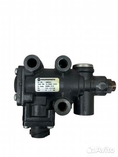 Клапан горного тормоза Man Tgl D0834 2012