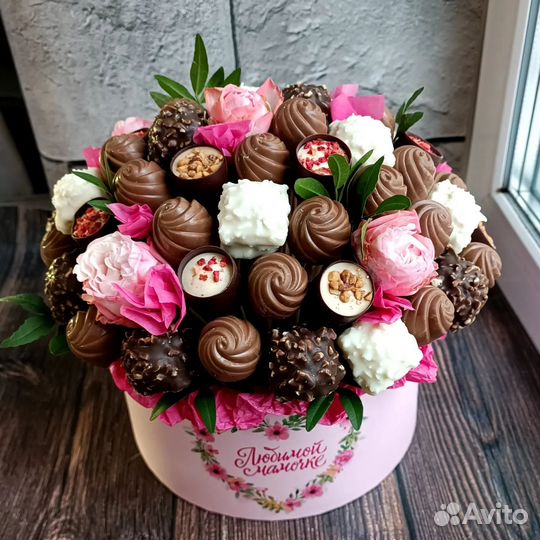 Сладкие букеты из конфет