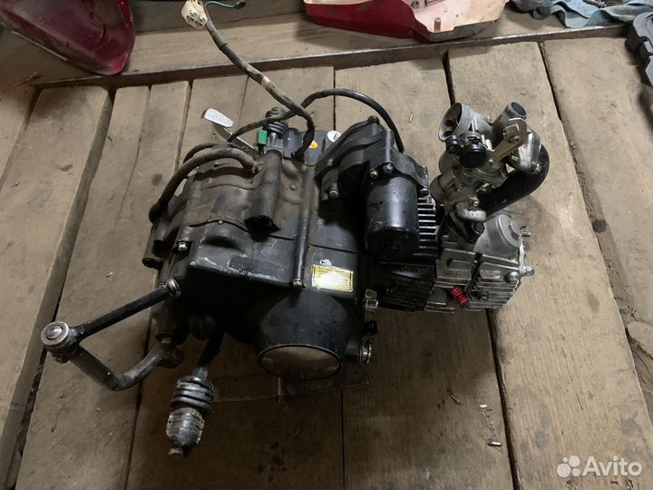 Двигатель на мопед альфа 110 (небольшой торг)