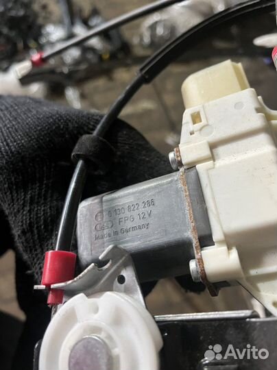 Стекла на ford s-max