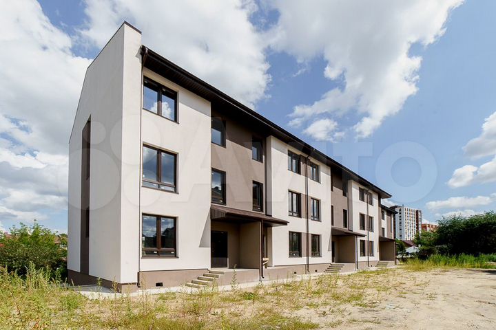 Таунхаус 164,6 м² на участке 1,2 сот.