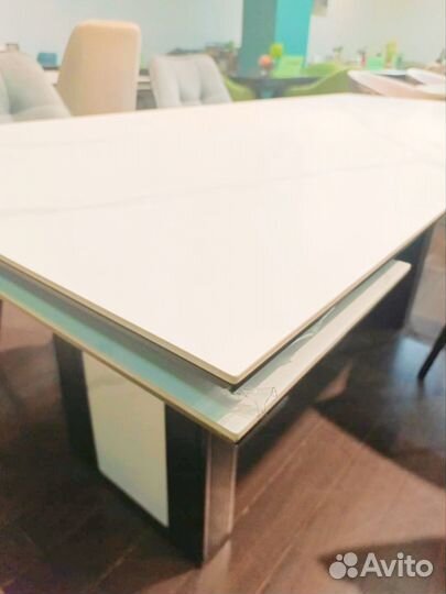 Стол кухонный керамический раскладной