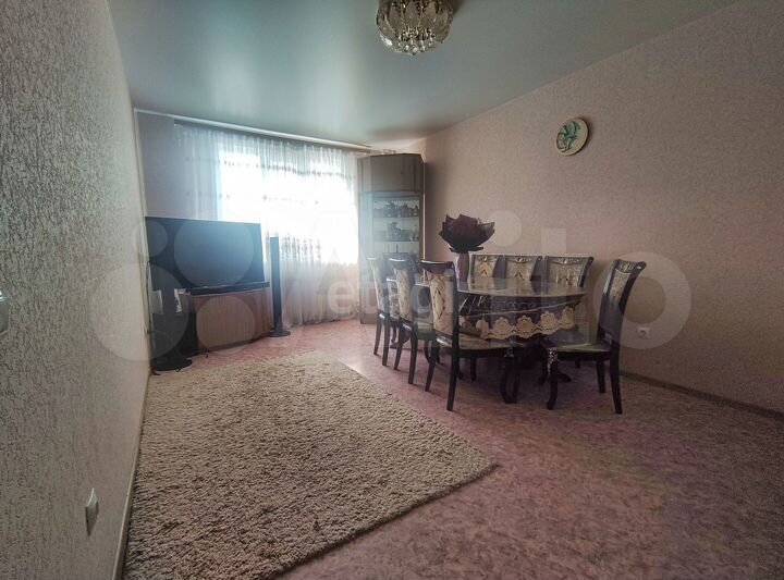 3-к. квартира, 85 м², 11/17 эт.
