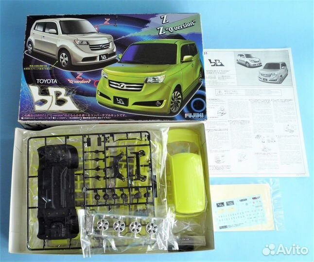 Сборная модель автомобиля Toyota Bb Z Q version