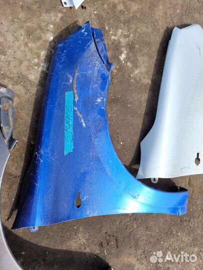 Крыло переднее правое LADA granta цена за шт