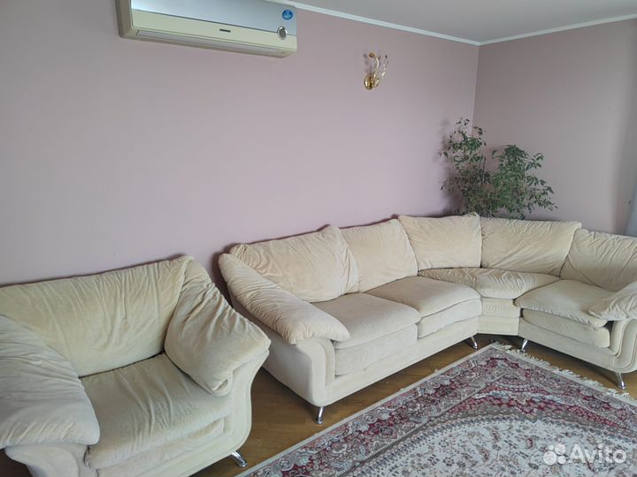 Угловой диван