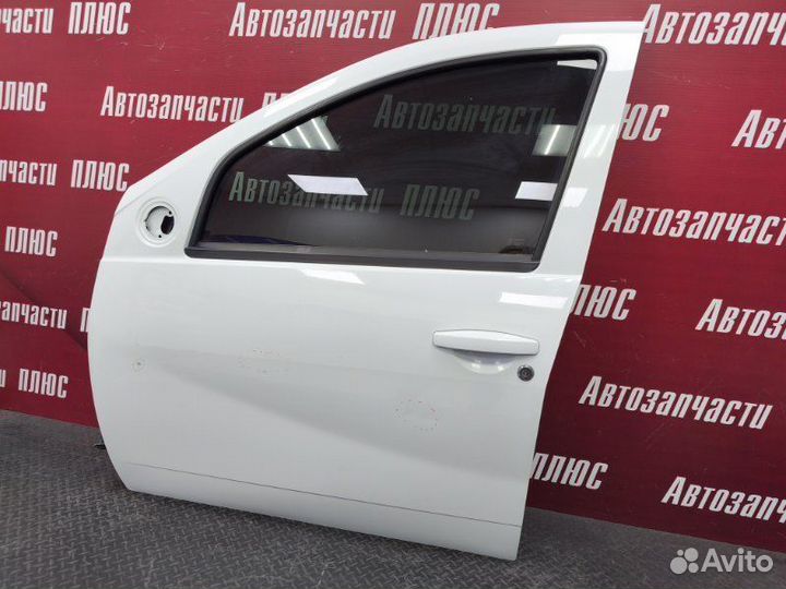 Дверь боковая передняя левая Renault Duster 1