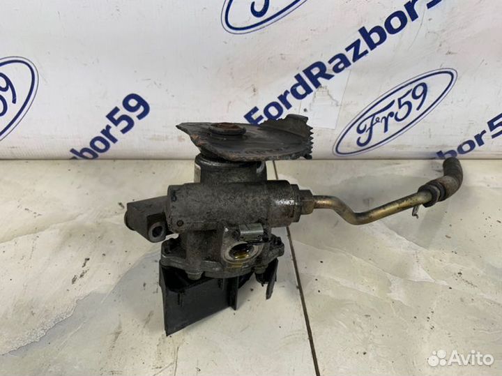 Насос гур Mercedes-Benz C-Class W203 1.8 (M271)