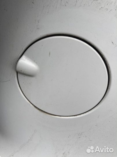 Лючок бензобака Skoda roomster