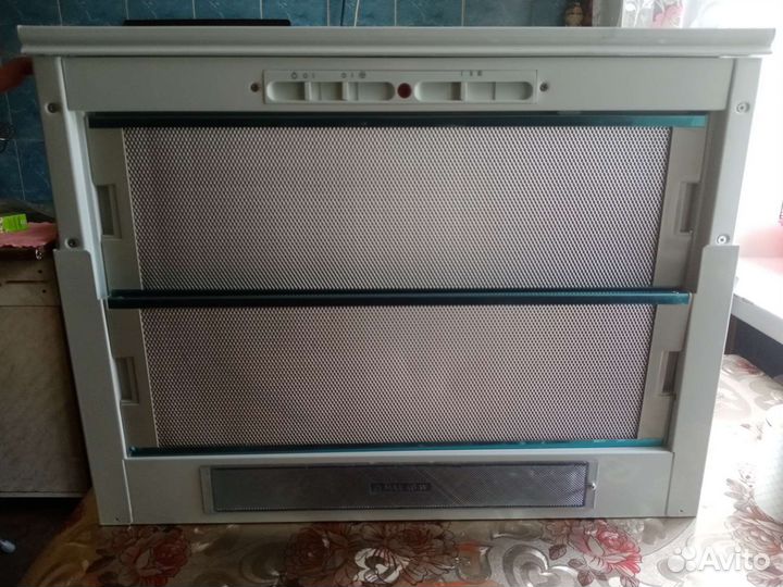 Вытяжка для кухни бу 60 см