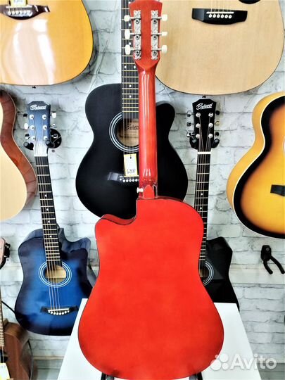 Акустическая гитара Belucci 