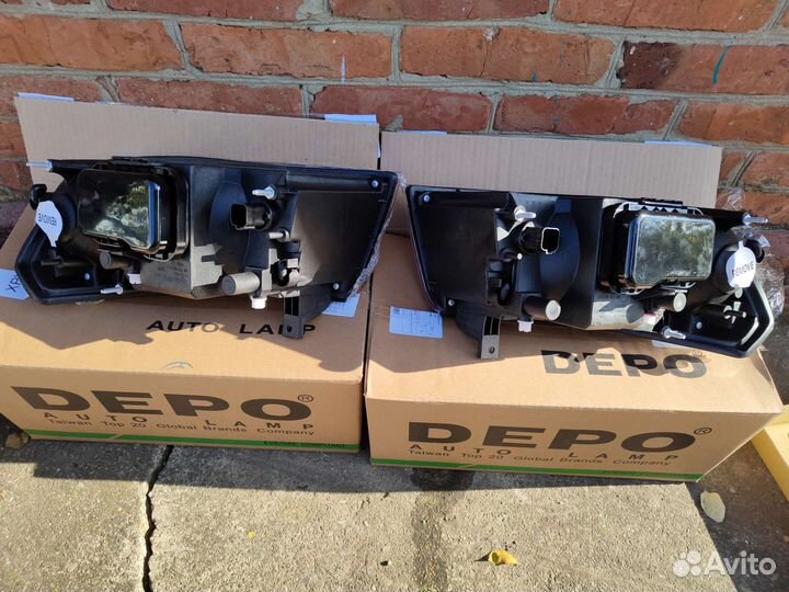 Фара Ford transit 2000-2006