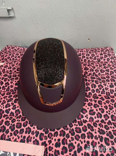 Шлема и каски для верховой езды