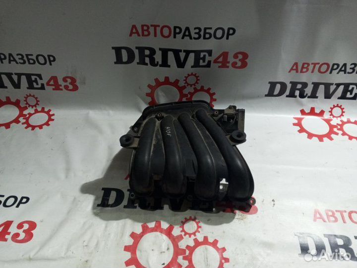 Впускной коллектор Nissan Note 11 wagon HR16DE