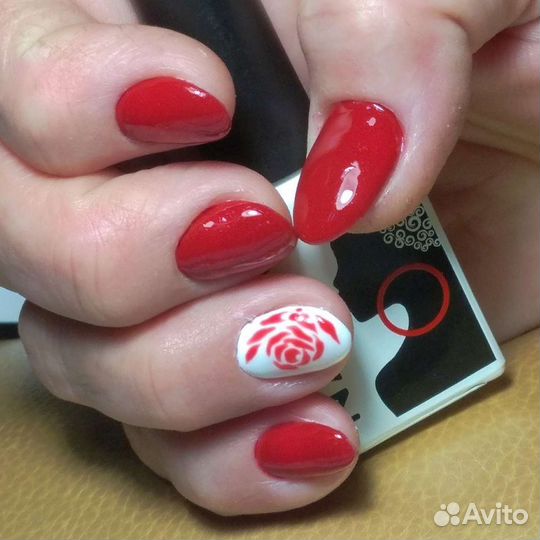 Маникюр/педикюр